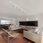Modern Three-bedroom Masarykova With Private Parking Apartma *