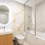 Modern Three-bedroom Masarykova With Private Parking לובליאנה