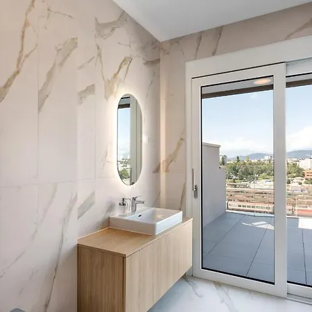 Modern Three-bedroom Masarykova With Private Parking * Lubiana