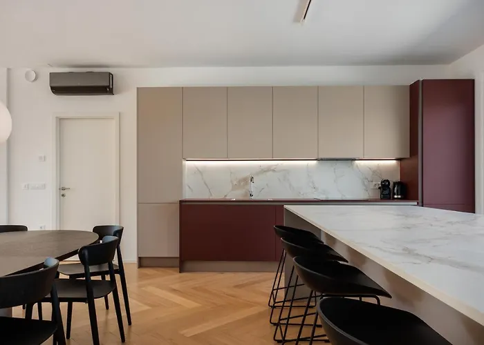 Modern Three-bedroom Masarykova With Private Parking Apartment Laibach